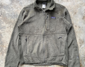 Vintage Patagonia R2 Fleece Jacket Olive Green Men's Small | Polartec Thermal Pro Regulator Sweater