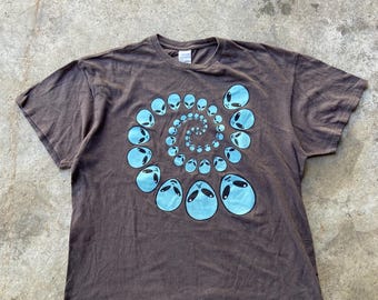 Vintage 90s Alien Spiral T-Shirt XL – Retro Sci-Fi Skate Tee