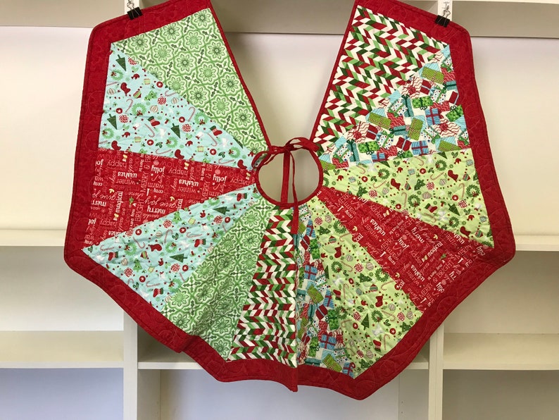 46\u201d Christmas Tree Skirt Brights