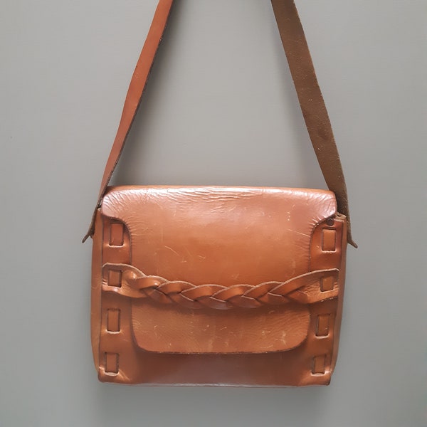 Vintage handmade leather shoulder bag, brown thick leather, braided detail, unlined, worn, scratched, boho bag.