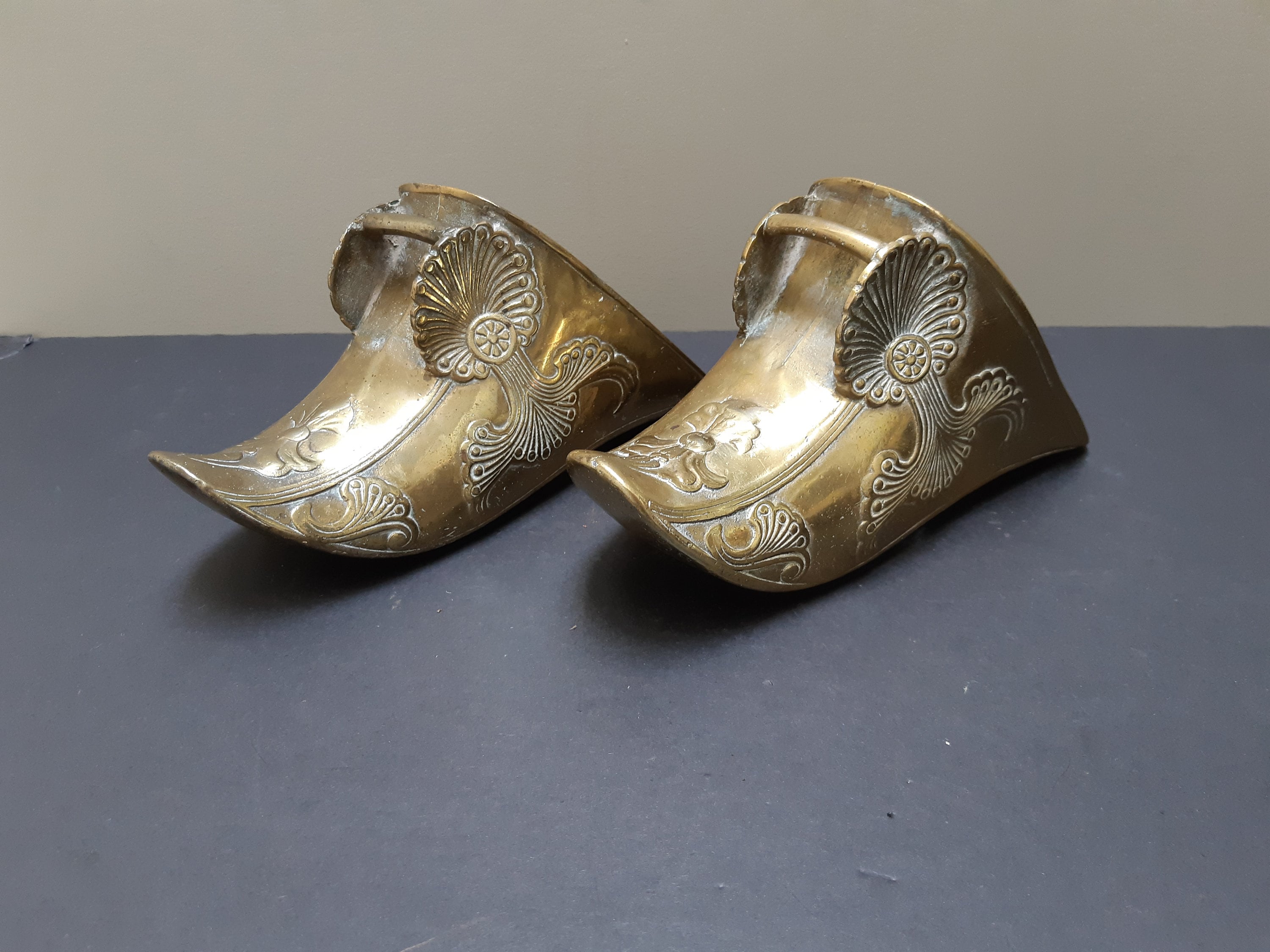 Vintage Brass Stirrups Set of 2 Knight Calvary Armor Etsy