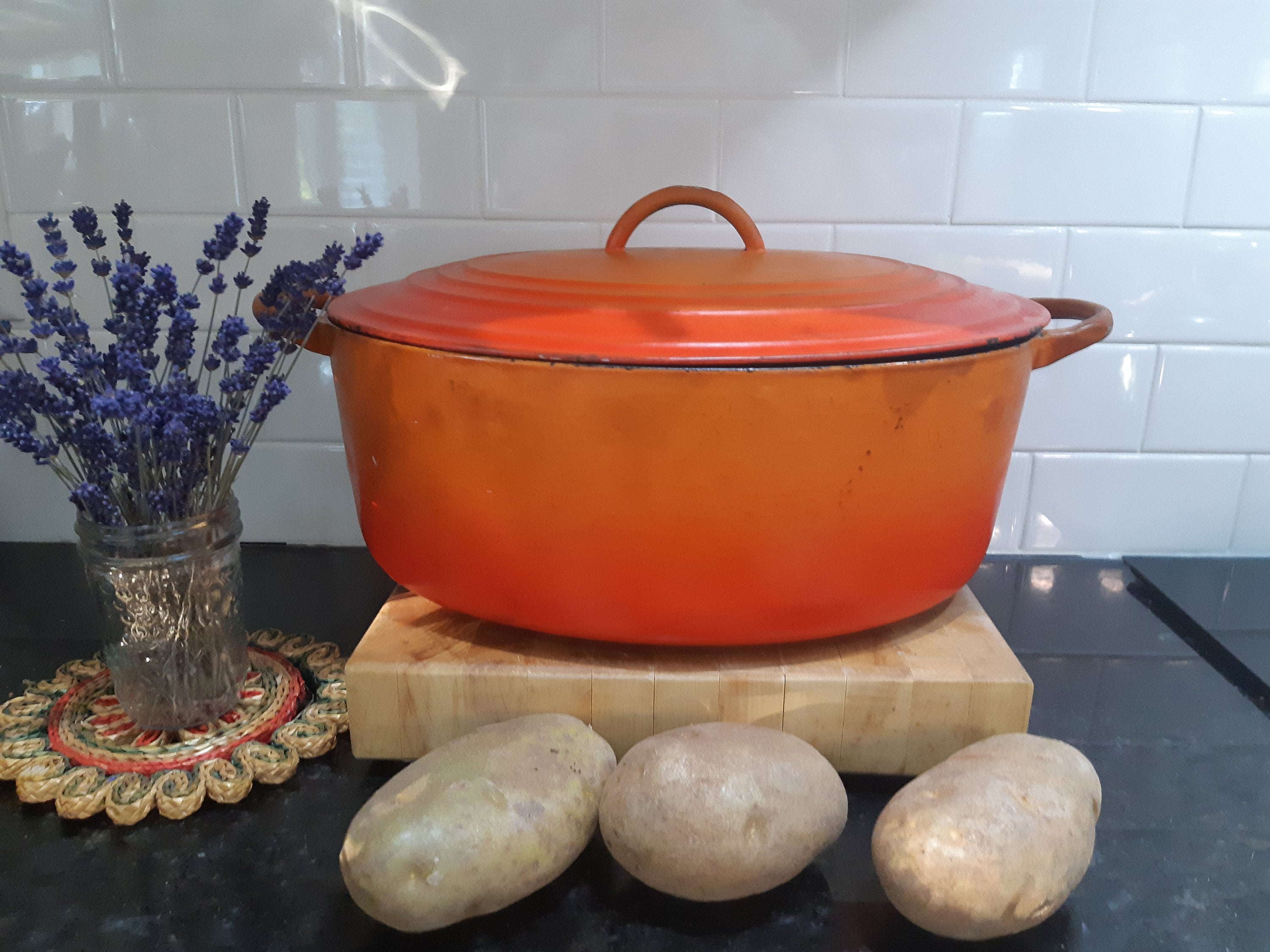 Le Creuset 8 Qt. Signature Oval Dutch Oven