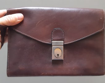Vintage Italian Leather Clutch, Wristlet, Brown Leather Passport Wallet, Brass Coloured Hardware, Interior Zip Pockets