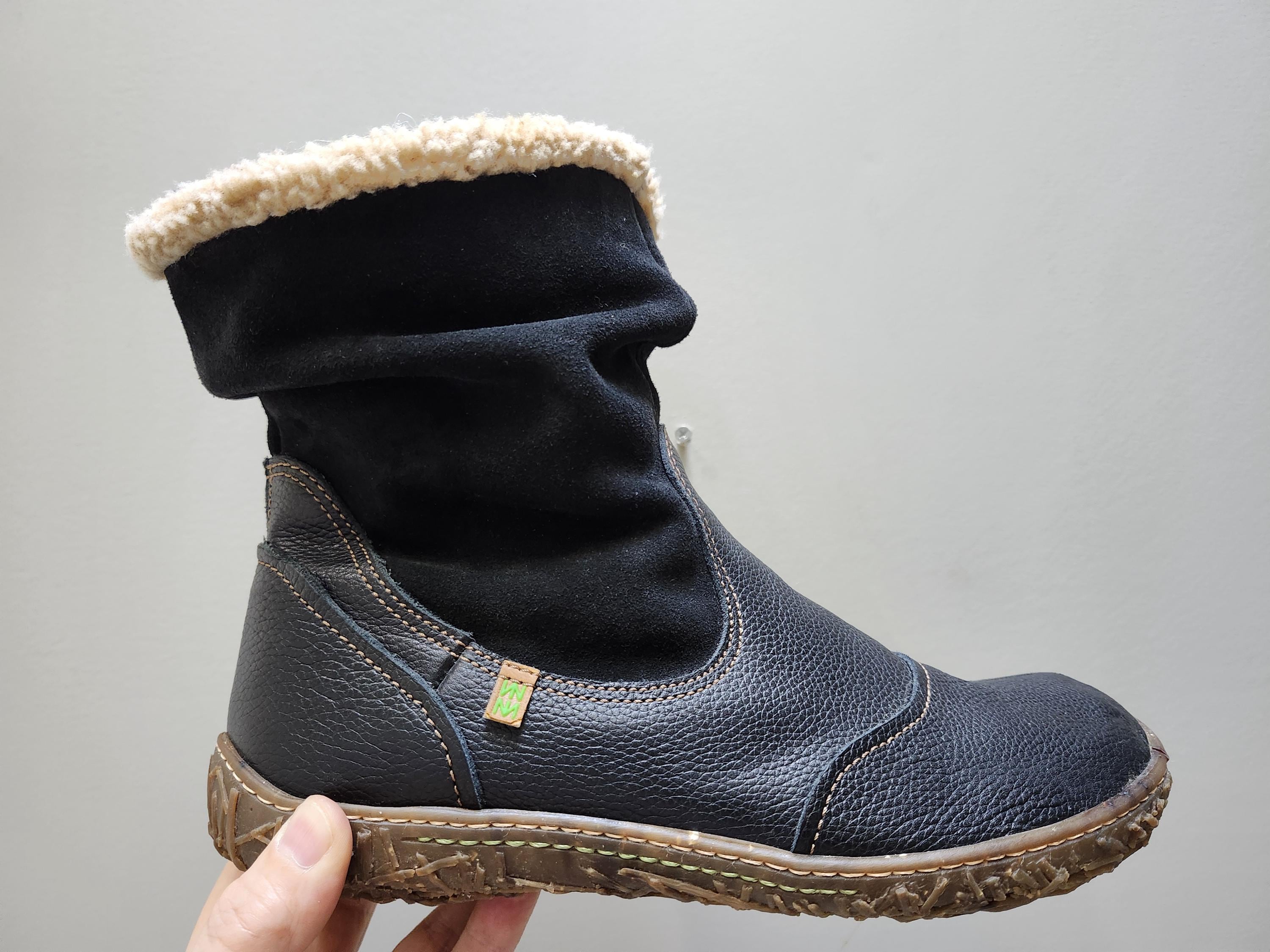 El Naturalista ladies ankle boots, size 40, black leather, suede