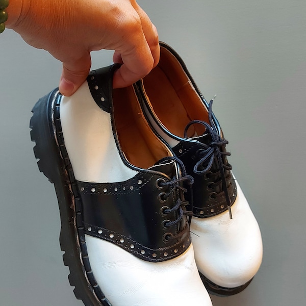 Vintage Gripfast brogue stye shoes, unisex, fit ladies approx. size 8, black and white, lace-up steel toes Original Gripfast Made in England