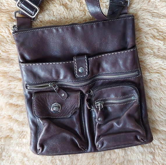 Giant Roots Women's Leather Buckle Sling Bag : Amazon.in: Fashion