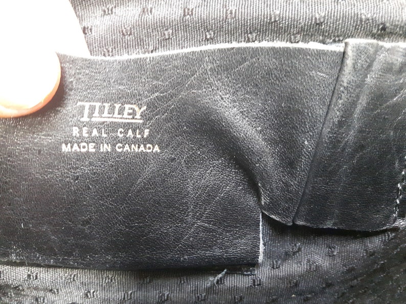lined Briefcase Tilley Real Calf scratched faded cracked Vintage Black Leather Satchel clean interior Made in Canada Perfectly worn