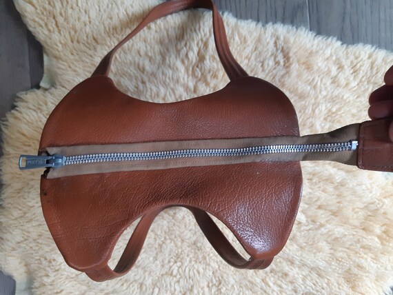 Vintage 80's leather small shoulder bag, retro, o… - image 7