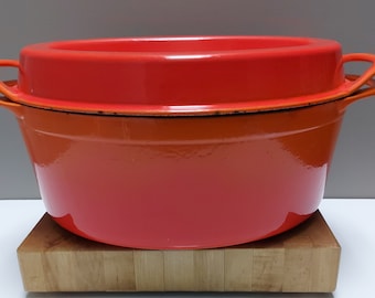 Doufeu Cousances 1553 Cast Iron Dutch Oven, Oval, Very Large Size