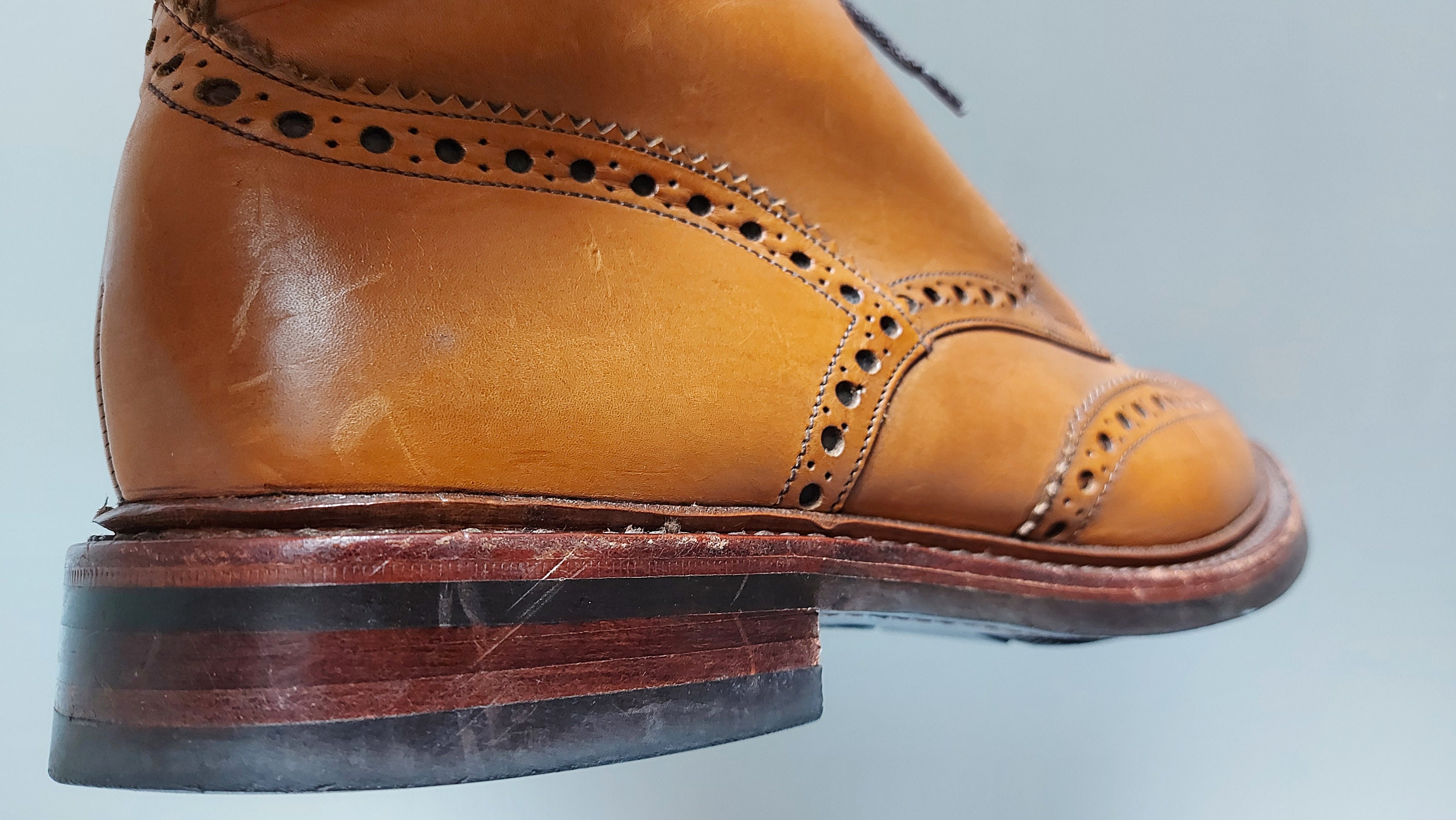 Loake Bedale Tan Handcrafted Leather Boots - US Size 9 - UK size 8 Loake Bedale Brogue Ankle Boot, Mens UK Size 9, Tan Calf  main image 3