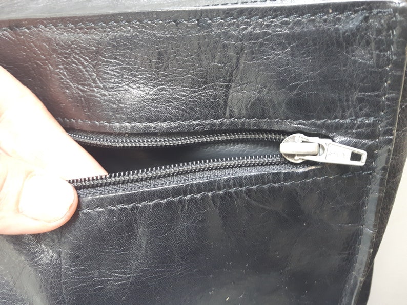 lined Briefcase Tilley Real Calf scratched faded cracked Vintage Black Leather Satchel clean interior Made in Canada Perfectly worn