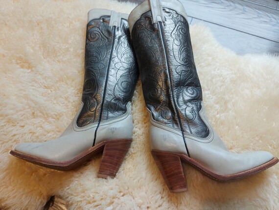 Botas cowboy Vintage Frye detalle metálico cuero botas | Etsy México