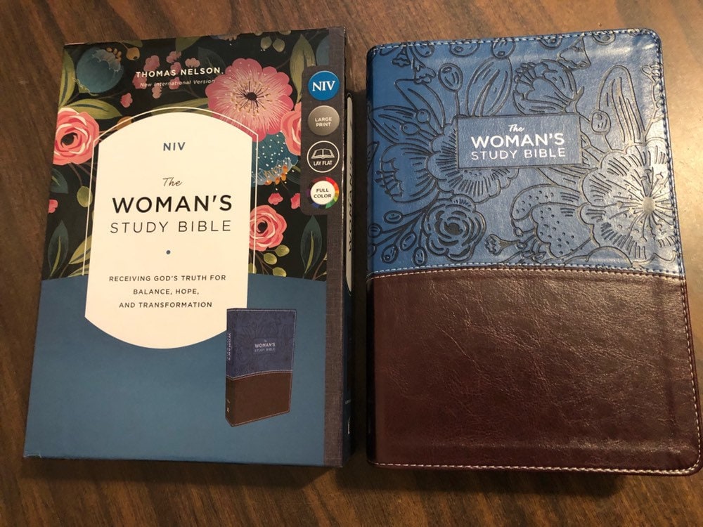 Personalized niv womans study bible large print blue brown