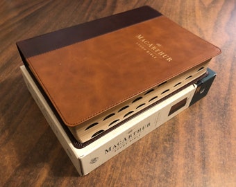 Personalized ESV MacArthur Study Bible Thumb Indexed, Brown LeatherSoft, ISBN 9780785235644