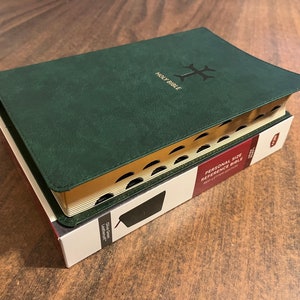 Personalized NKJV Large Print Reference Bible Thumb Indexed - Green LeatherSoft - Custom Imprinted with name, Personal Size Large Print