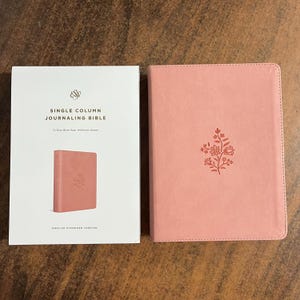 Personalized ESV Single Column Journaling Bible - Blush Rose (Pink) Trutone Wildflower Design - Custom Imprinted with Name  9798874900250