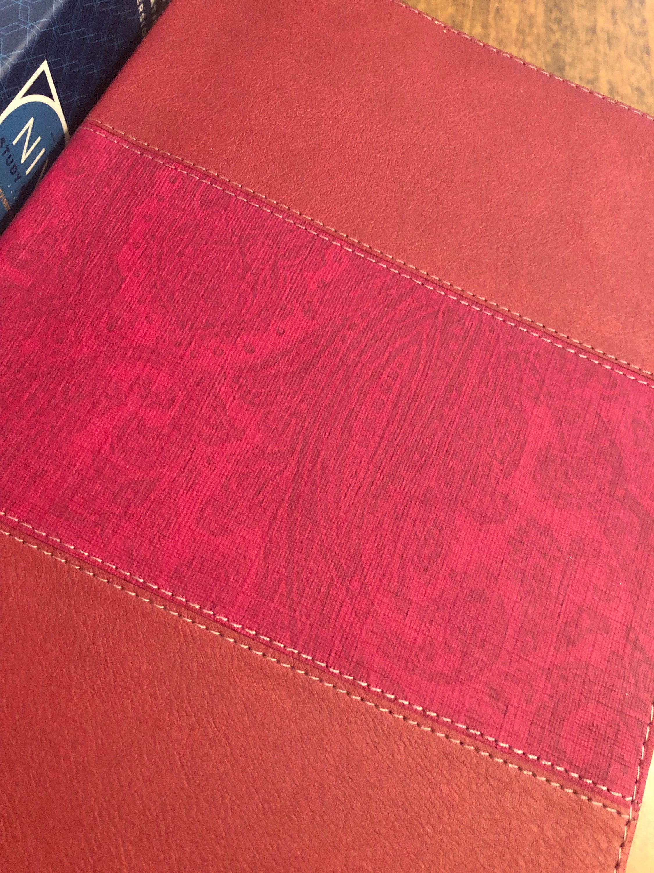 personalized-niv-large-print-study-bible-burgundy-leathersoft-custom