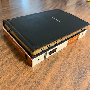 Personalized KJV Giant Print Thinline Bible Thumb Indexed - Black LeatherSoft, Custom Imprinted with name, 9780785231684
