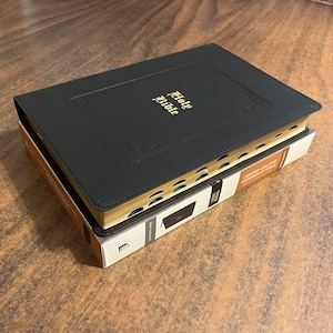 Personalized Bible KJV Large Print Center Column Reference Bible Thumb Indexed - Black LeatherSoft Cover - Custom Imprinted  9780785296294