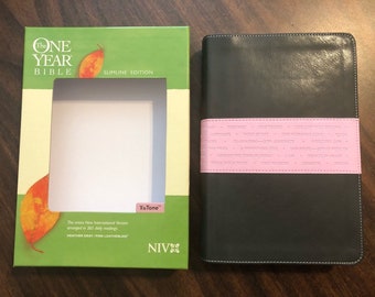 PERSONALIZED  NIV 1984 One Year Bible - Gray / Pink TuTone Custom Imprinted