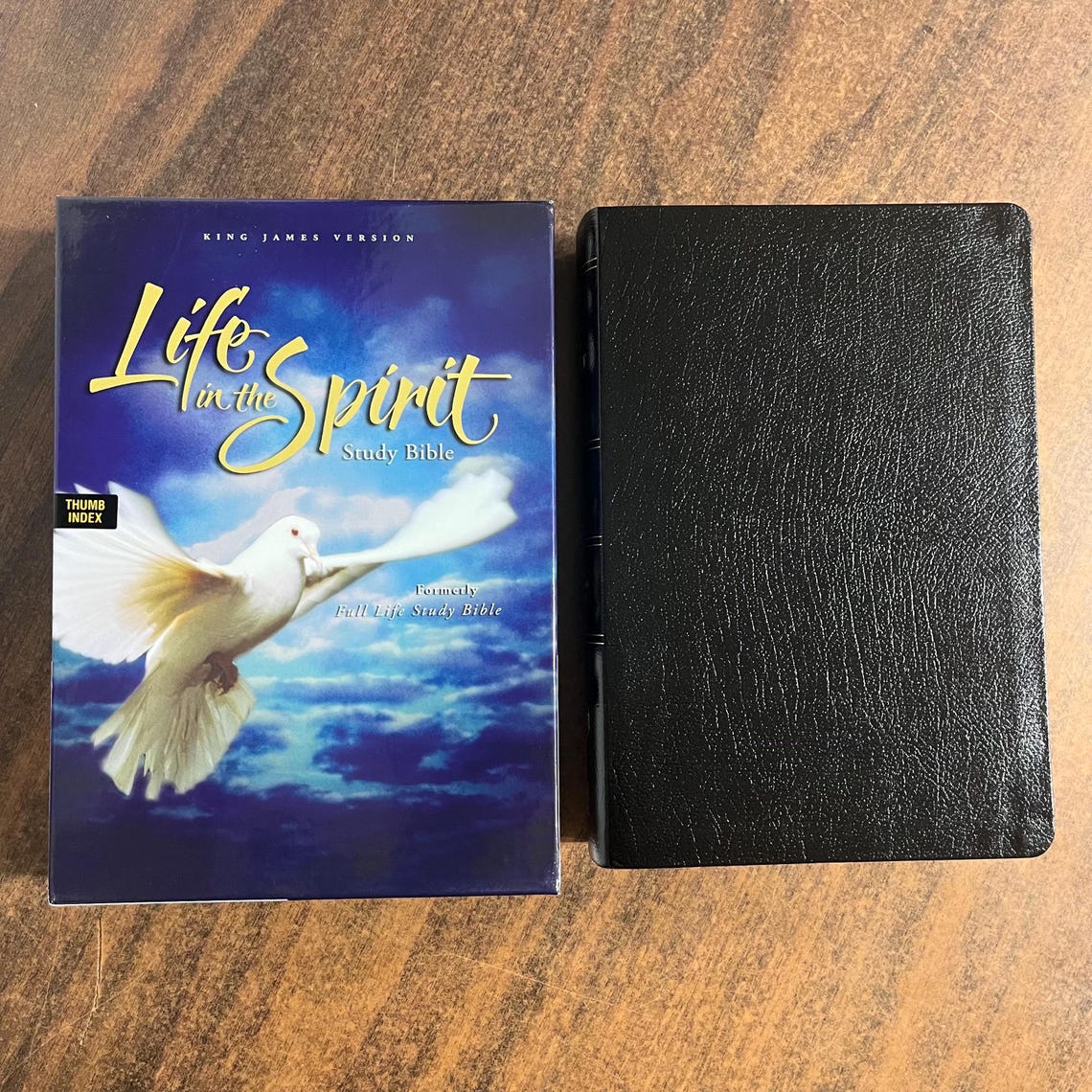 Personalized KJV Life in the Spirit Study Bible Thumb Indexed - Black ...