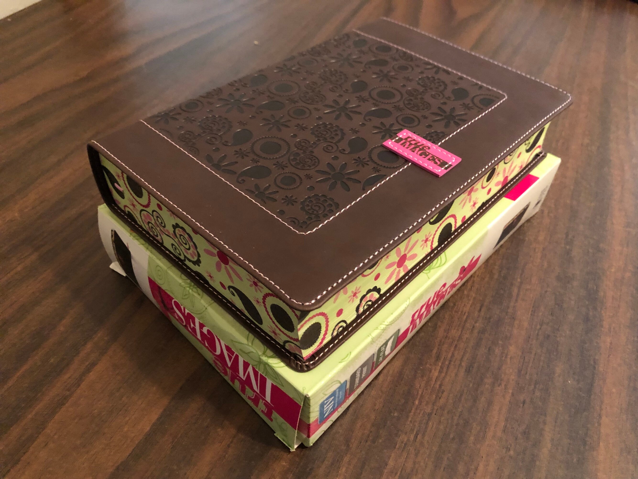 personalized-niv-true-images-study-bible-for-teen-girls-brown-duotone