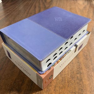 Personalized Amplified Study Bible Large Print Thumb Indexed - Purple LeatherSoft - Custom Imprinted with a name, 9780310446538