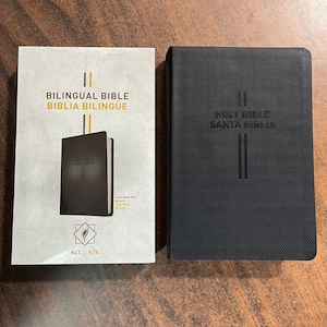 Personalized NLT / NTV Spanish English Bilingual Bible - Black Leatherlike - Custom Imprinted with a name  9781496431578