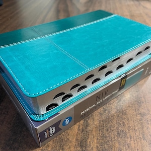 Personalized NIV Large Print Personal Size Reference Bible Thumb Indexed - Turquoise LeatherSoft - Custom Imprinted with name 9780310449751