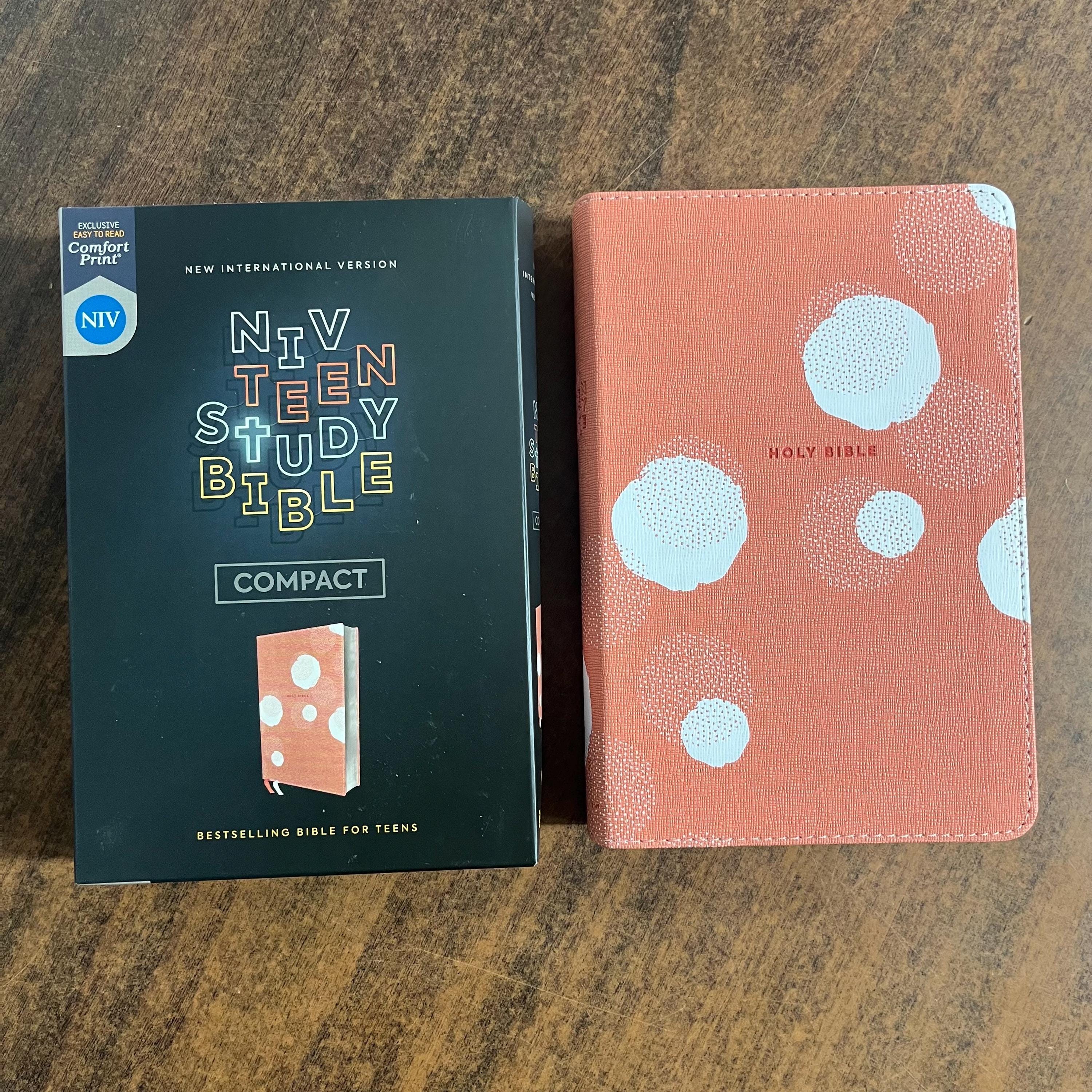 Personalized NIV Teen Study Bible Compact - Peach LeatherSoft - Custom Imprinted with a name, 9780310455905