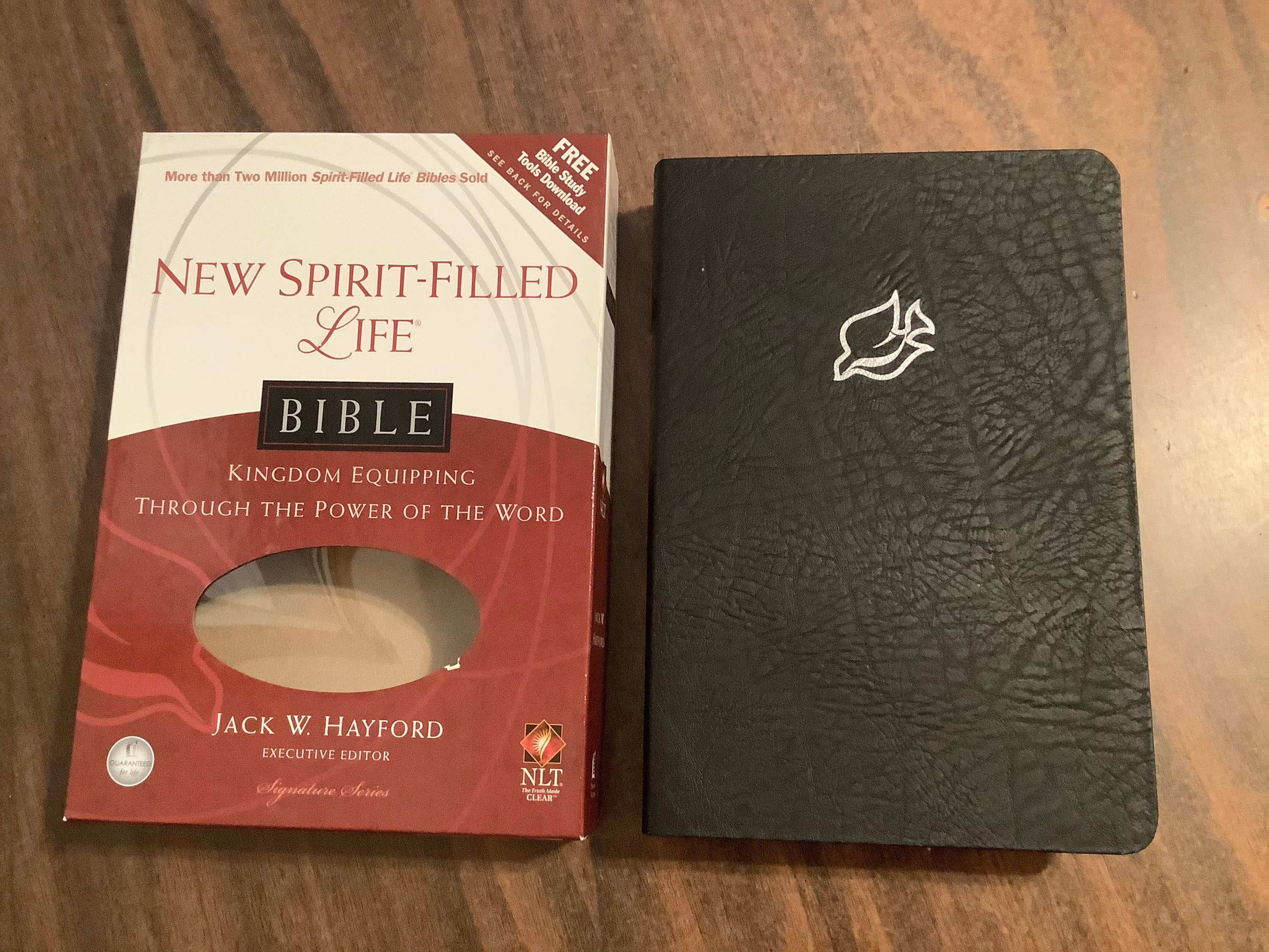 PERSONALIZED ** NLT New Spirit Filled Life Study Bible