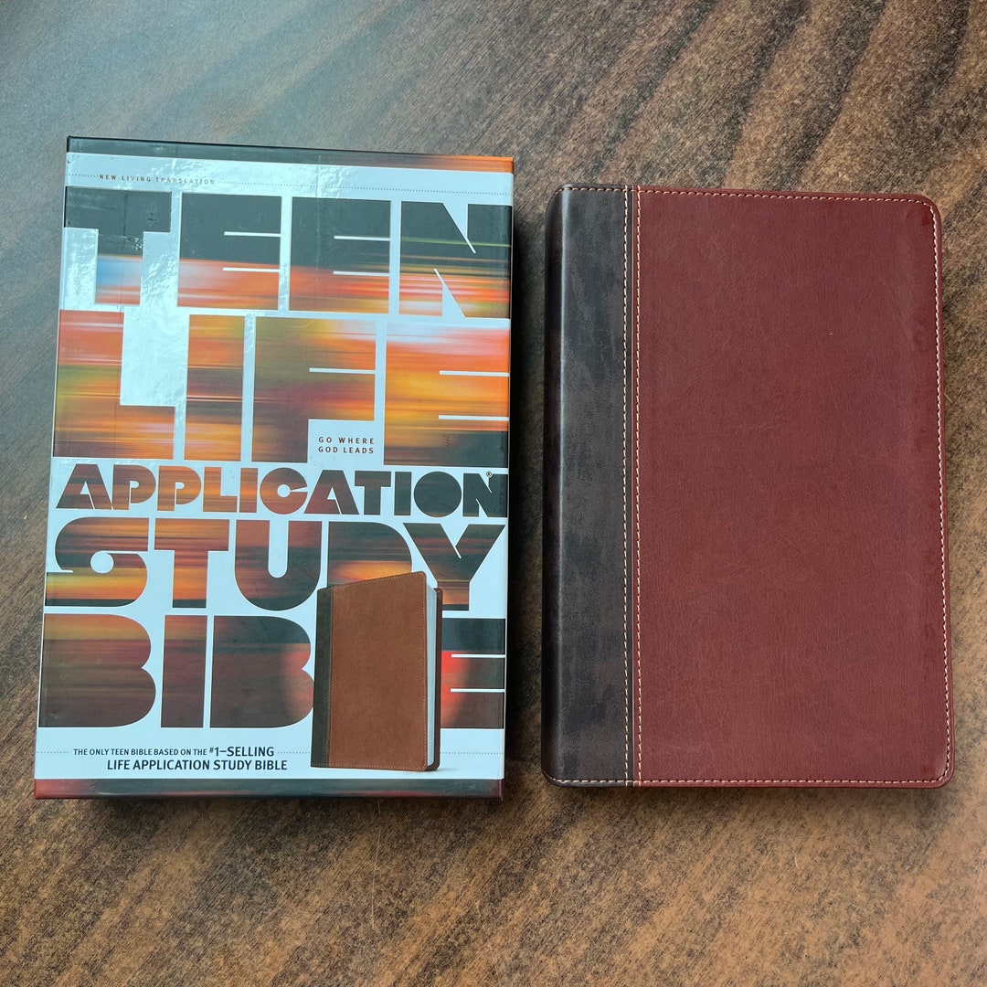 NLT Teen Life Application Study Bible (Bible Nlt) Hardcover – Illustrated,