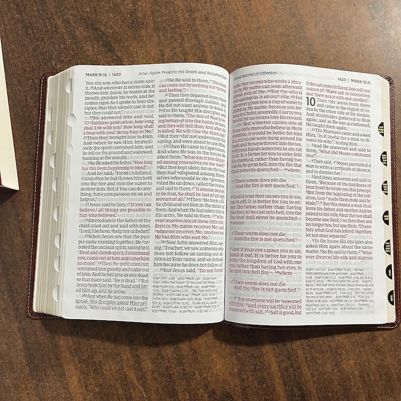 Personalized NKJV Super Giant Print Reference Bible Thumb Indexed ...