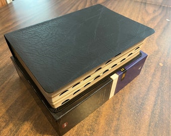 Personalized NKJV MacArthur Study Bible Large Print Thumb Indexed - Black Bonded Leather - Custom Imprinted with name - 9781418542252