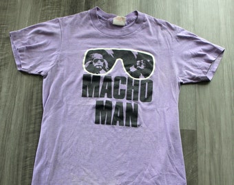 Vintage 80er 90er Kleidung Pro Wrestling wwe wwf Macho Man Randy Savage Herren Größe Klein Retro Spell Out Brille Logo Print Kurzärmeliges T Shirt