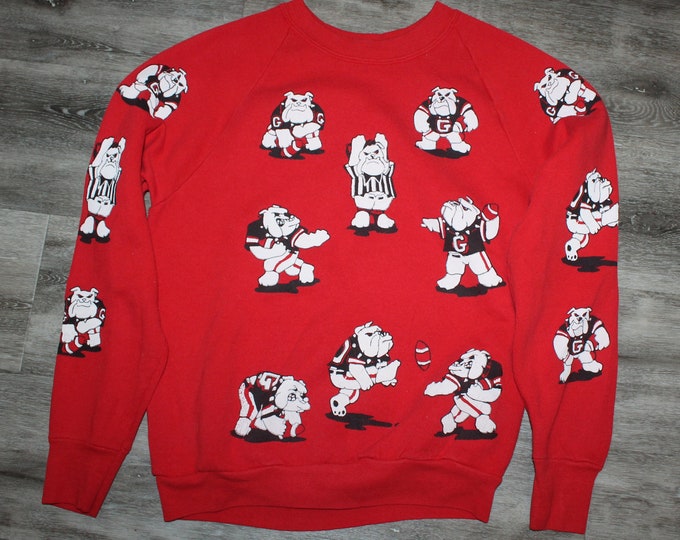 Vintage 90s Clothing University of Georgia Bulldogs Football UGA Dog Men Size Small Retro Logo 