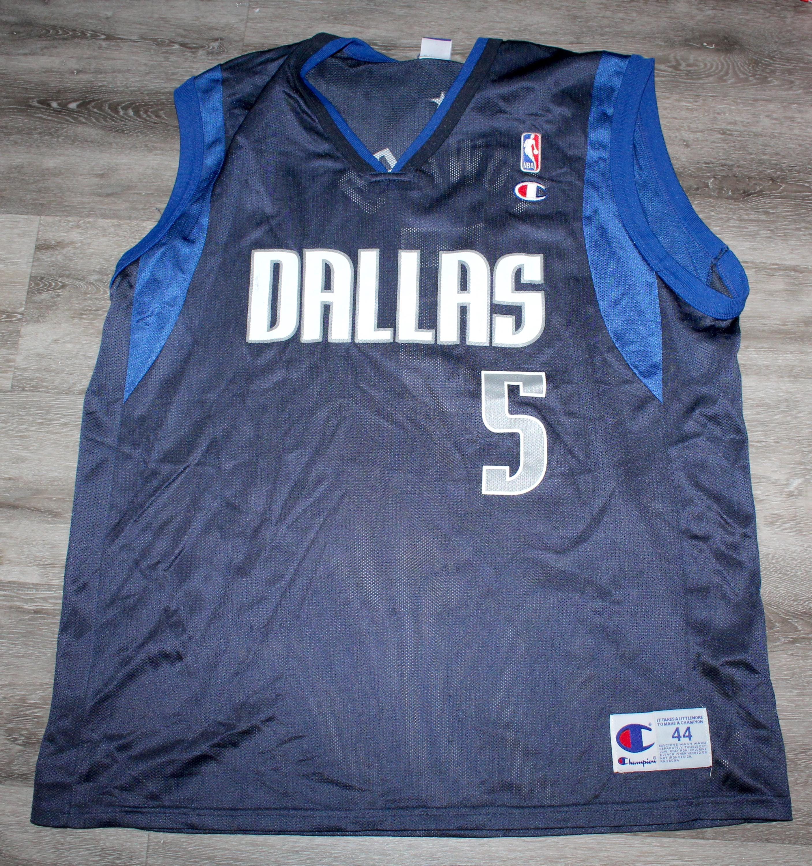 Vintage 90s Clothing NBA Dallas Mavericks Mavs Basketball Juwan