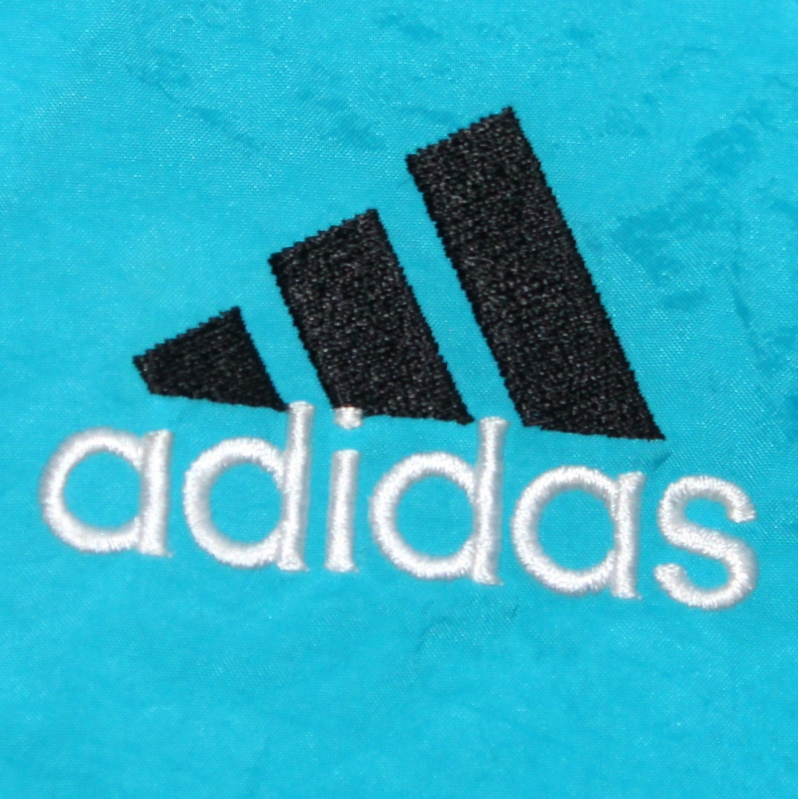 adidas 90s logo