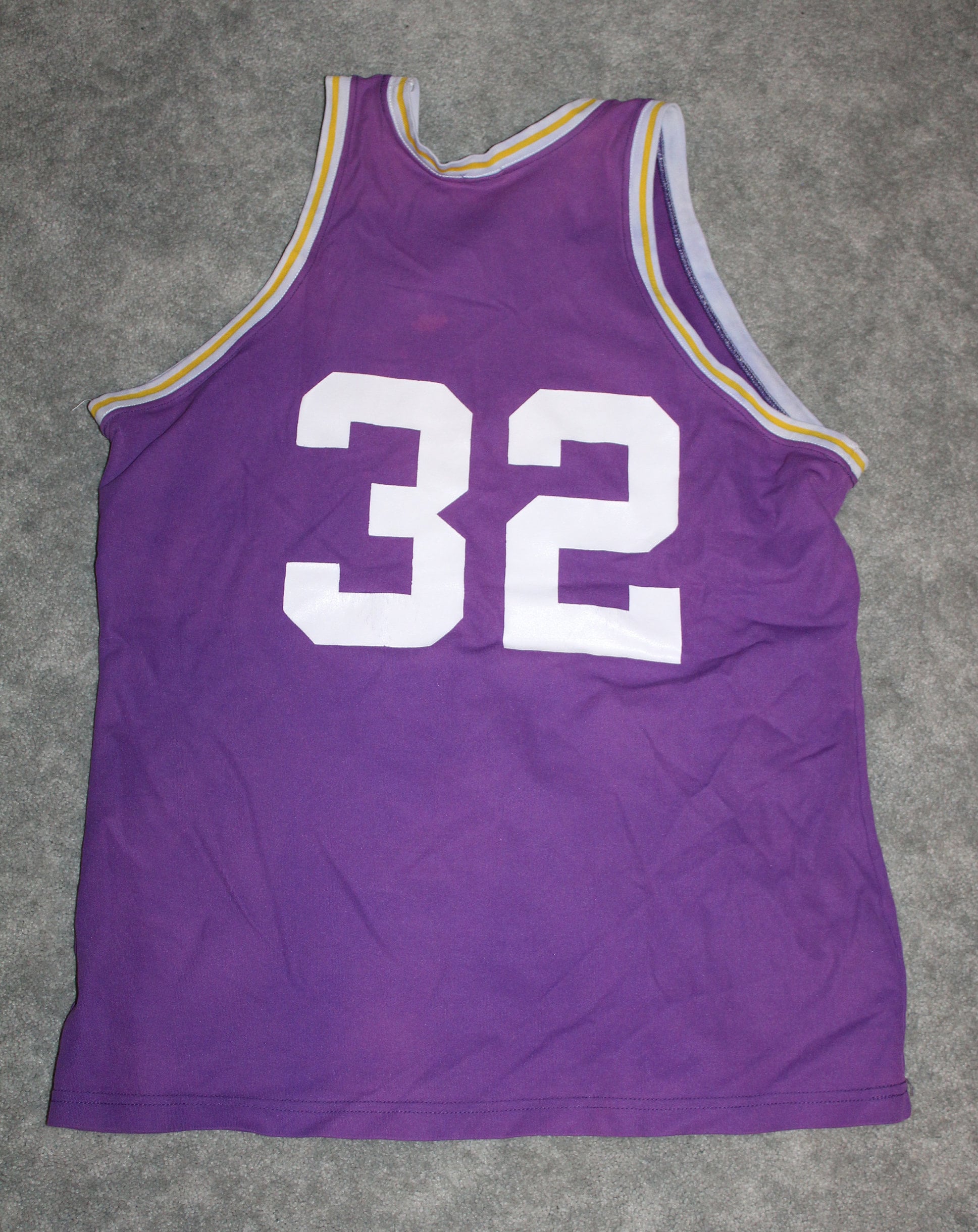 Old Lakers Jerseys & Shitrs for Sale - Vintage Sports Fashion