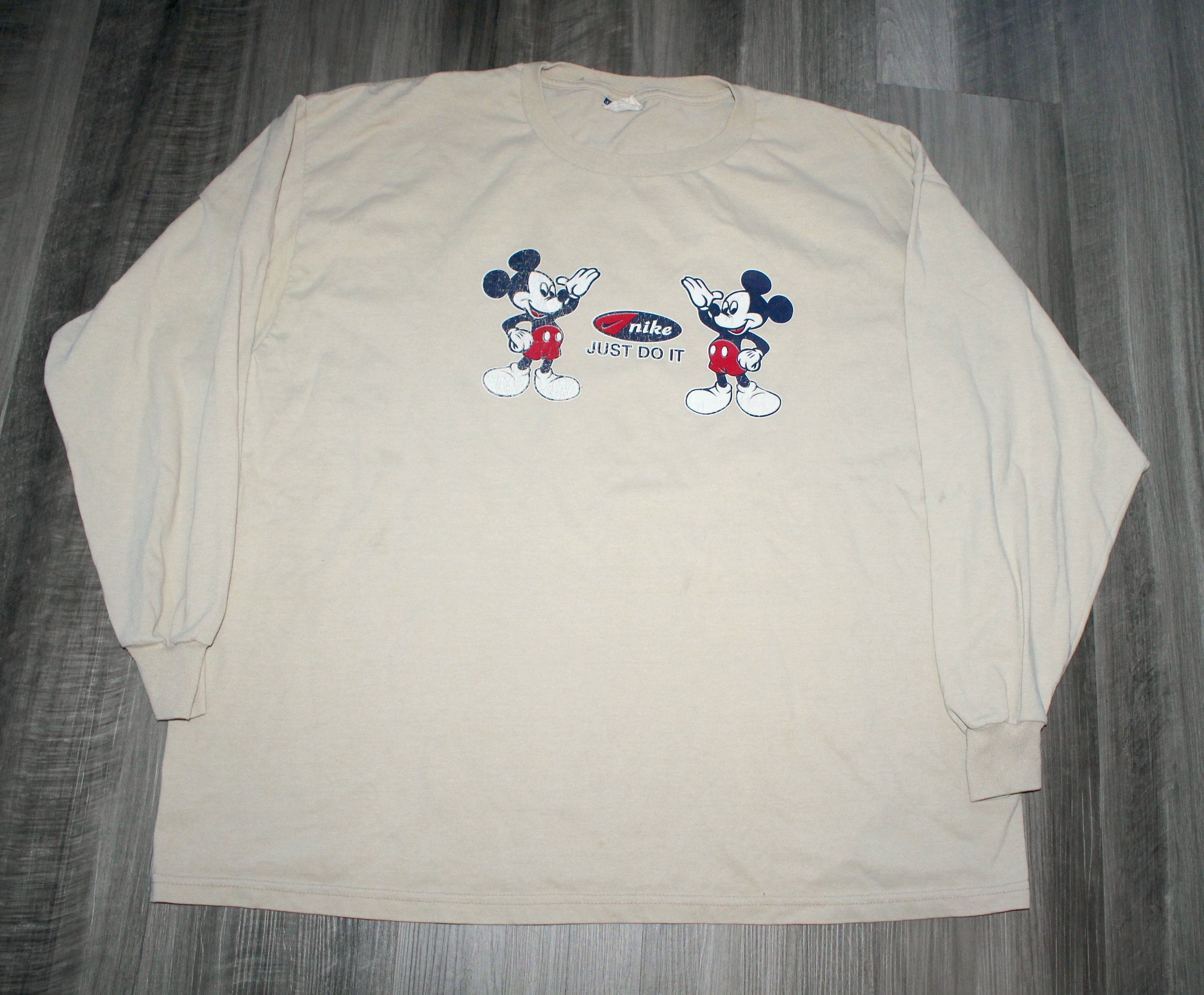 Mickey Nike - Etsy