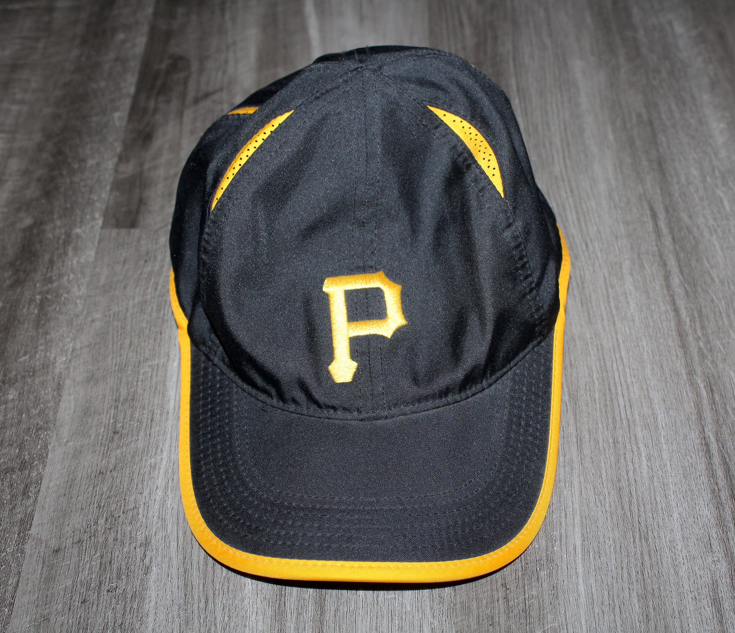 Pittsburgh Pirates Vintage Baseball Hat