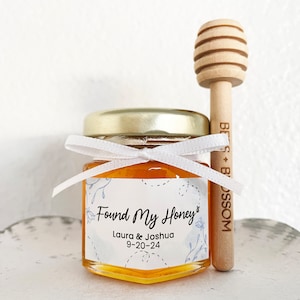 2oz New Custom Honey Jar Favors w/ Optional Mesh or Lace | Honey Wedding Favors, Honey Bridal Shower Favors, Honey Baby Shower Favors