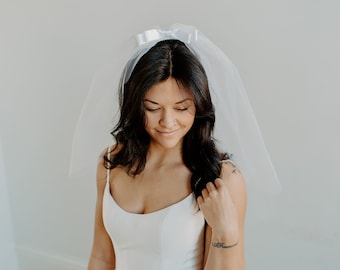 Soft BOW VEIL Shoulder 21" Long Veil with Double Bow Satin Veils Raw Edge- Available in White, Light Ivory