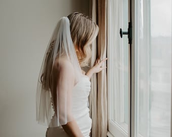 BEST PRICE! Soft ELBOW Length Wedding Veil with Plain Raw Cut Simple Edge 1T / 1 Layer Bridal Veil 28" - White, Ivory, Light Ivory, Black