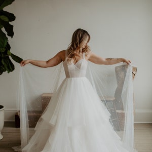 Soft Beaded Pearl Angel Wings Veil Detachable Raw Edge Bridal Wedding Cape Waltz, Floor, Chapel White or Light Ivory Bild 1