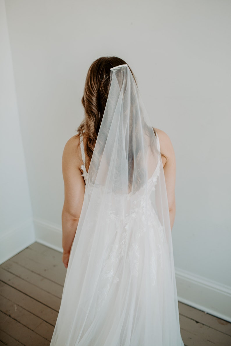 Soft MINIMAL CHAPEL Veil 85 Long Classic Single Tier Simple Raw Edge Bridal Minimalist Wedding Barely There White, Ivory, Light Ivory image 2