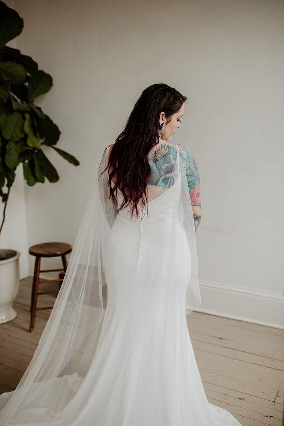 Soft Minimal Drape Cape Wedding Veil, Chapel, Floor  display picture 1