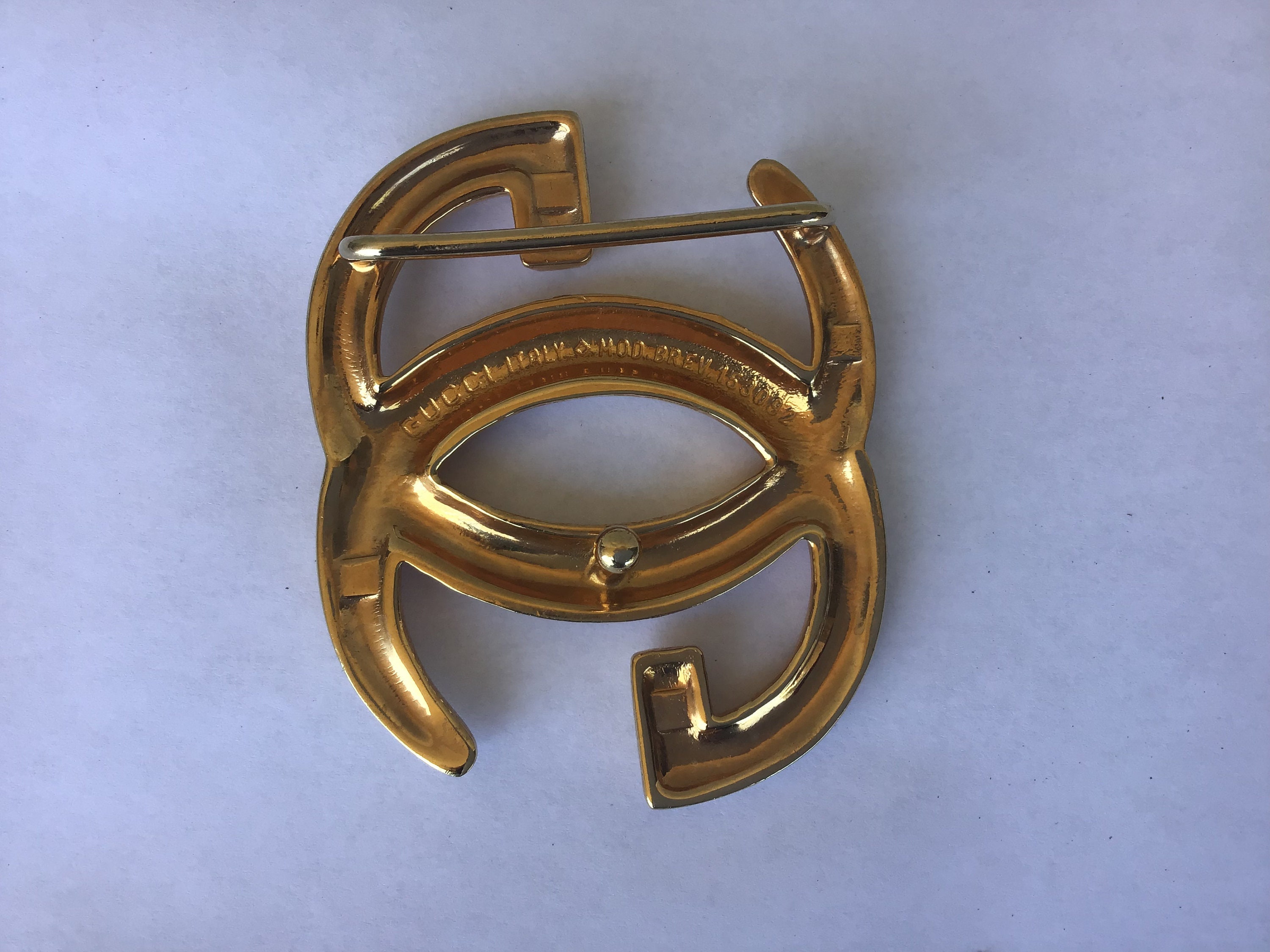 Rare Vintage Auth GUCCI GG Large Gold Belt Buckle LUXURY Designer Fashion  Style Gucci Belt On Sale - Up To 90% Off | The RealReal main image 2