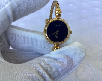 Vintage Gucci 2700 Cable Bangle Watch Black Dial Gold Tone Good