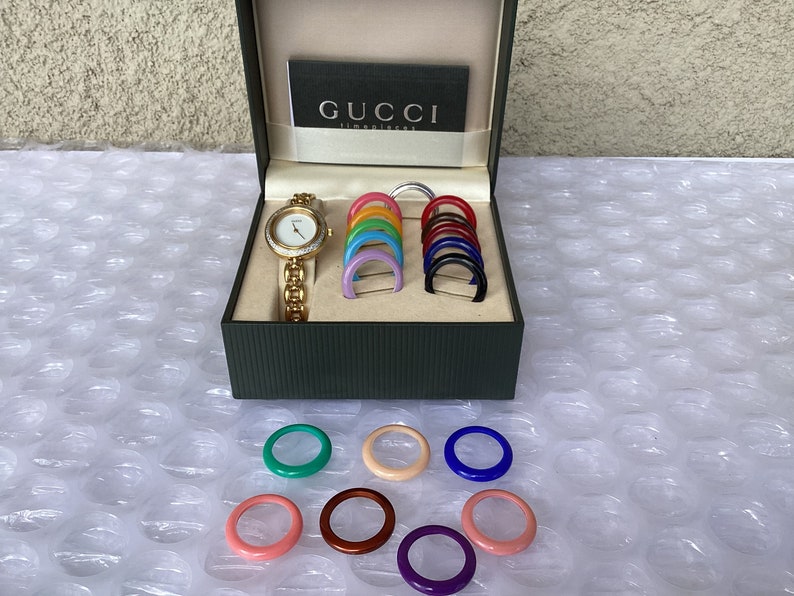 Vintage Old Gucci Interchangeable Bezel Watch Rice Links Bracelet New Old Stock Condition 